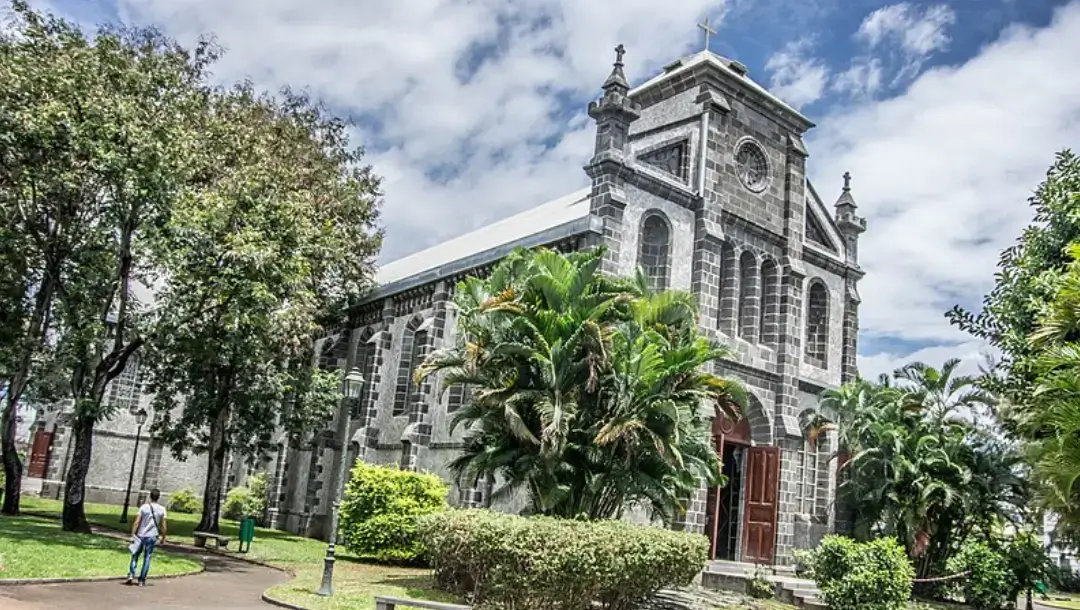 Église Jeanne d'Arc, Le Port Réunion