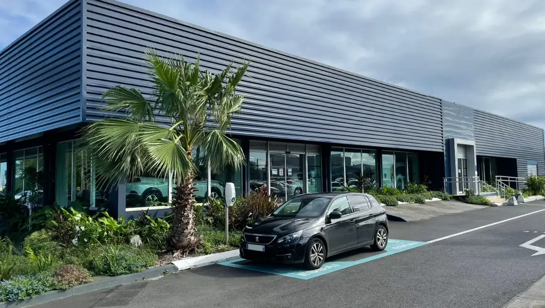 Location de voiture chez votre concessionnaire Peugeot