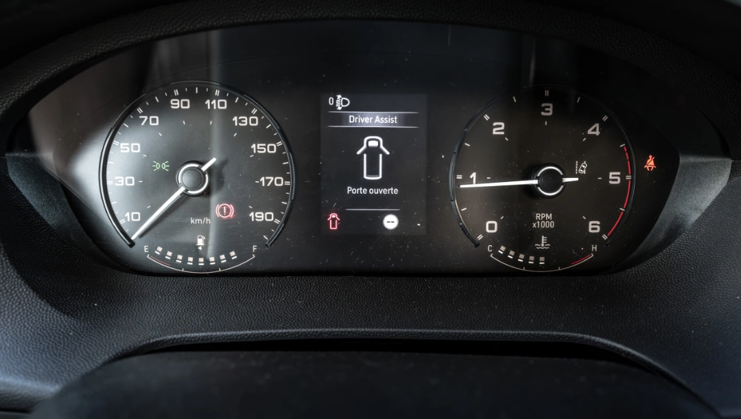 ADA Réunion location, Catégorie Camion 10-12m³ avec Hayon