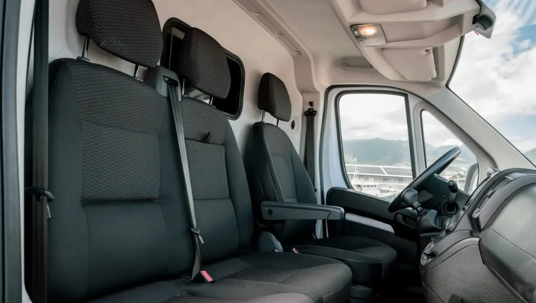 ADA Réunion location, Catégorie Camion 13-14m³