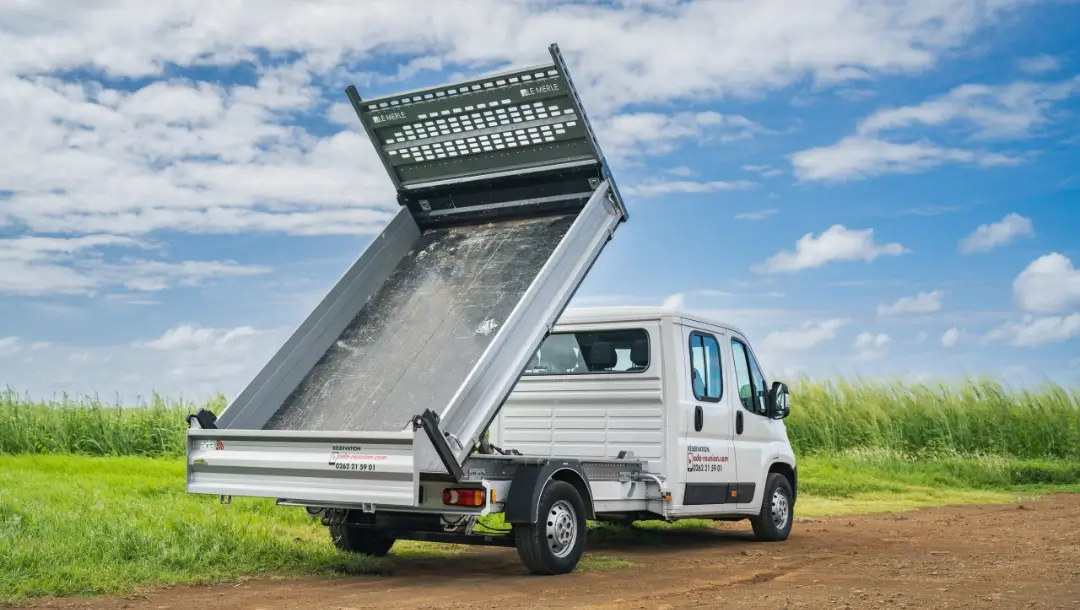 ADA Réunion location, Catégorie Camion benne