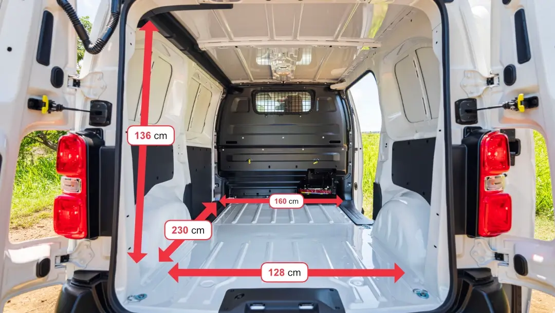 ADA Réunion location, Catégorie Fourgon 5-6m³