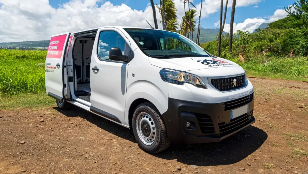 ADA Réunion location, Catégorie Fourgon 5-6m³