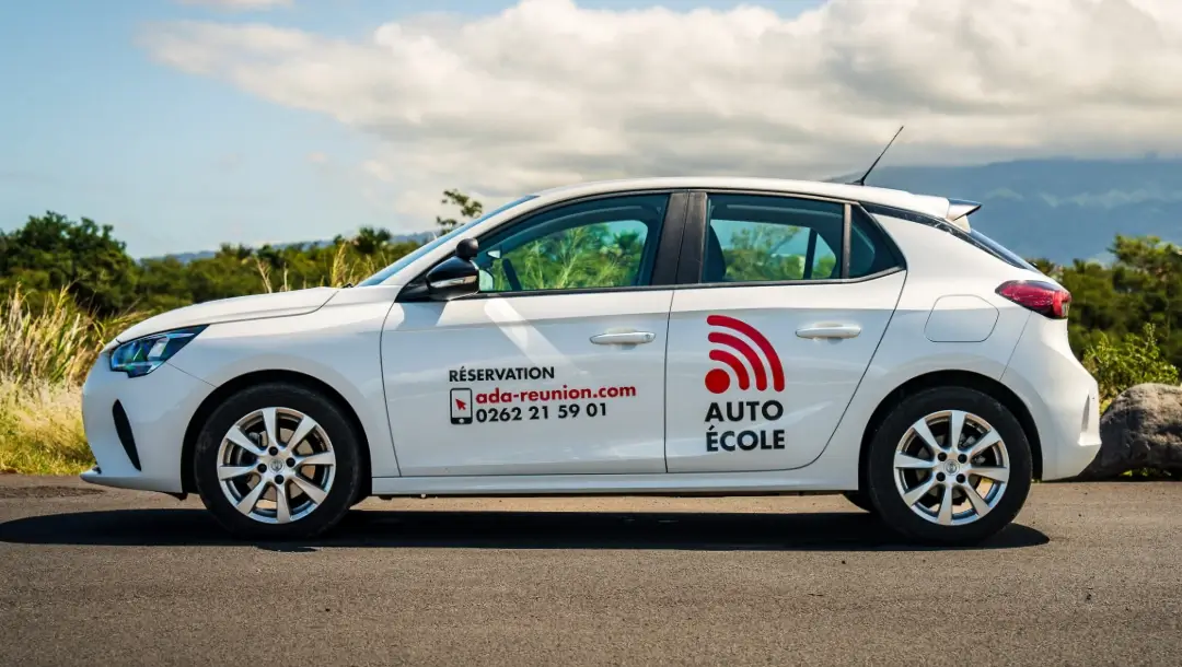 ADA Réunion location, catégorie auto-école