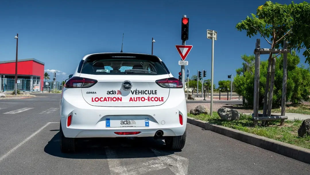 ADA Réunion location, catégorie auto-école