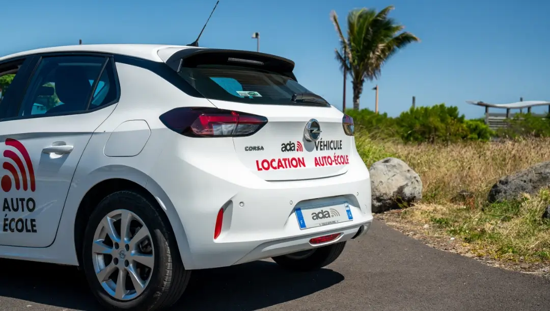 ADA Réunion location, catégorie auto-école