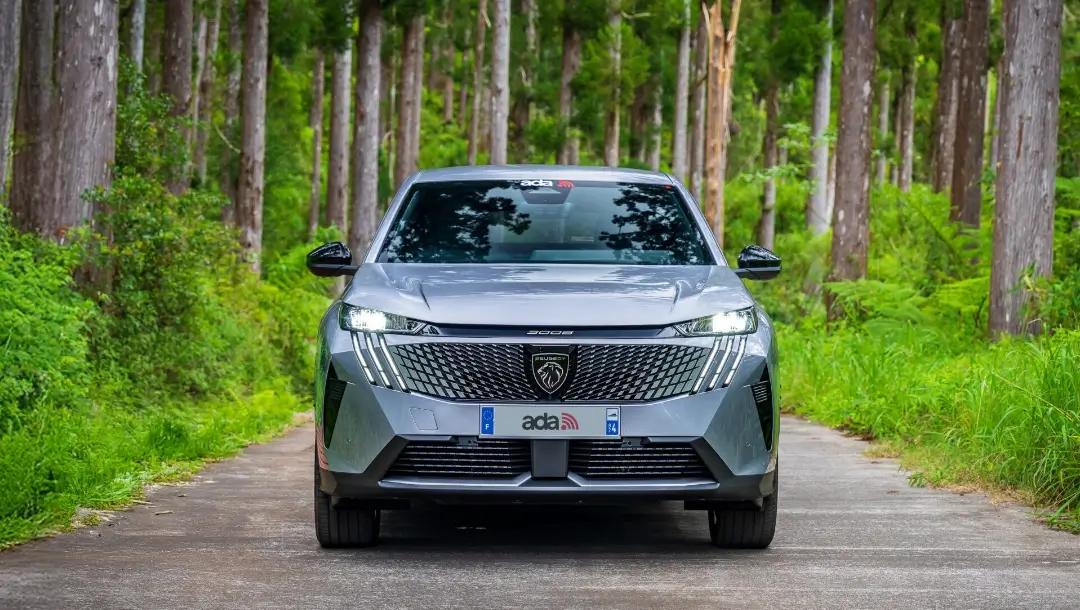 ADA Réunion location, catégorie hybride