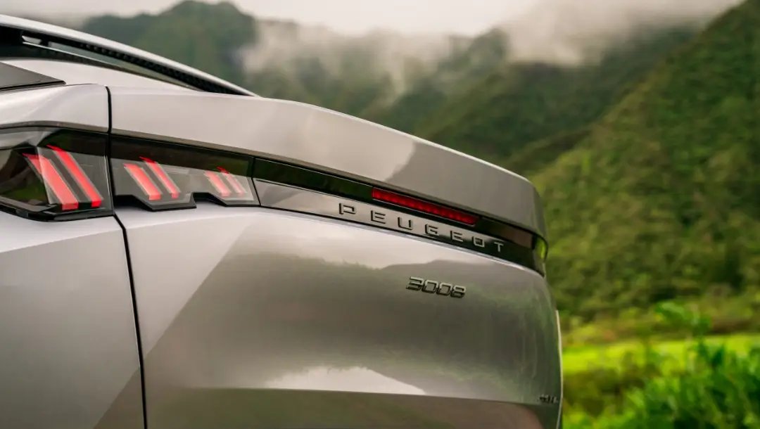 ADA Réunion location, catégorie hybride