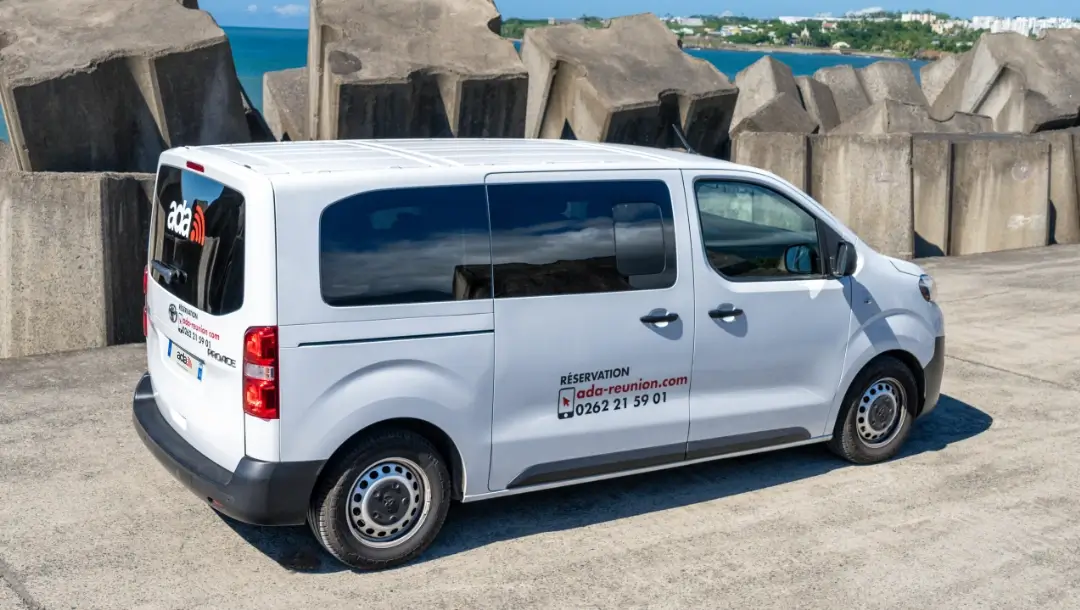 ADA Réunion location, catégorie Minibus