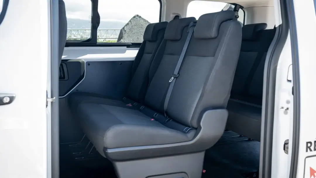 ADA Réunion location, catégorie Minibus