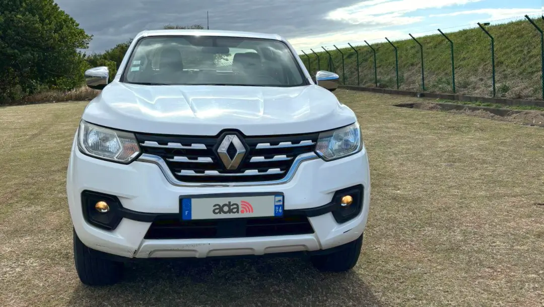 ADA Réunion location, catégorie Pick-Up - Renault Alaskan 4x4