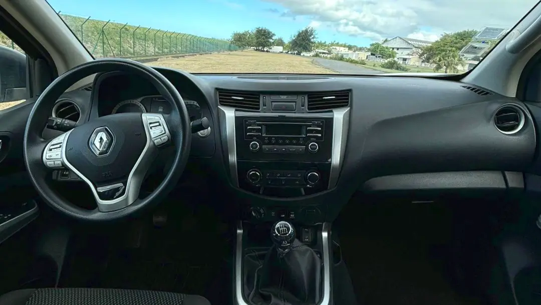 ADA Réunion location, catégorie Pick-Up - Renault Alaskan 4x4