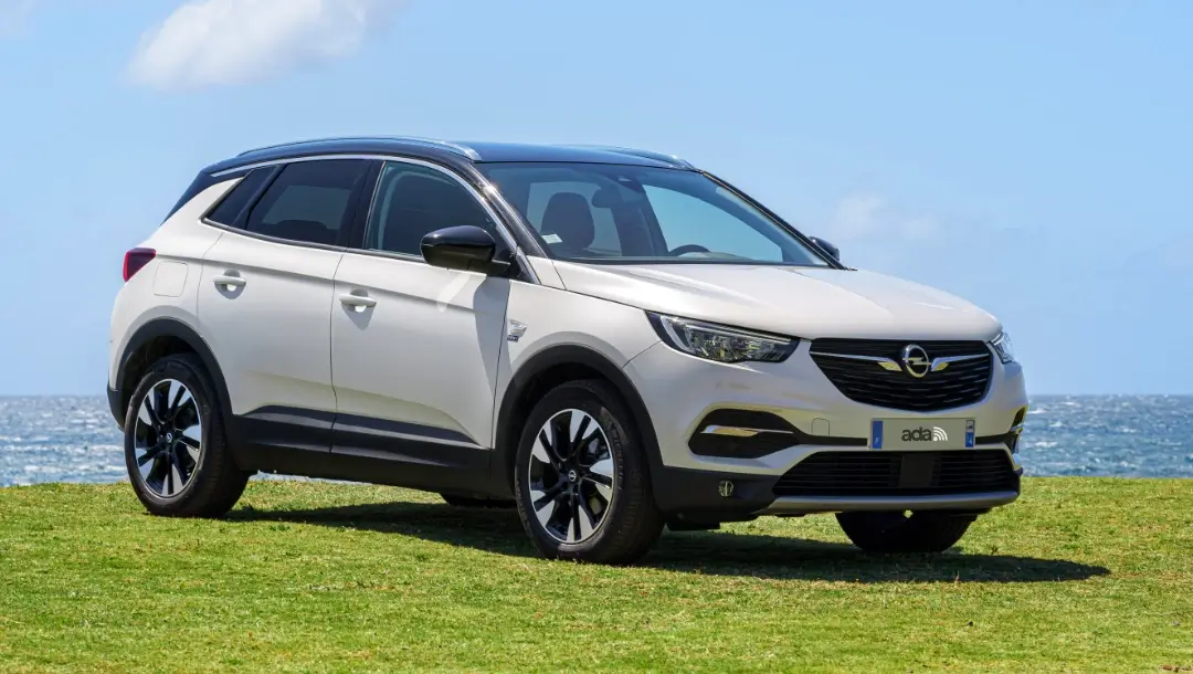 ADA Réunion location, catégorie crossover